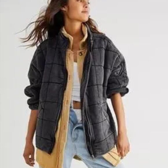 Free People Jackets & Blazers - Free People Dolman Quilted Knit Jacket Oversized Front Zip Black